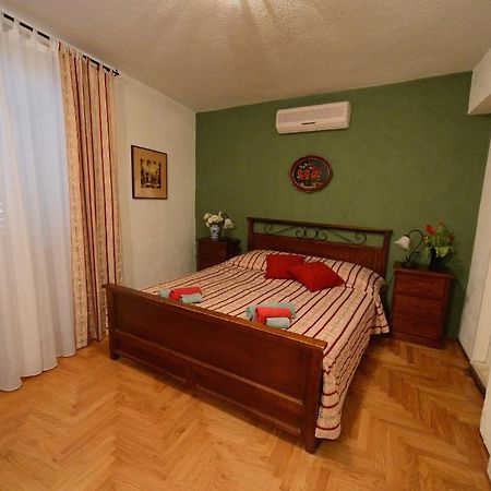 Bed&Breakfast Villa Flora Dubrovnik Rom bilde